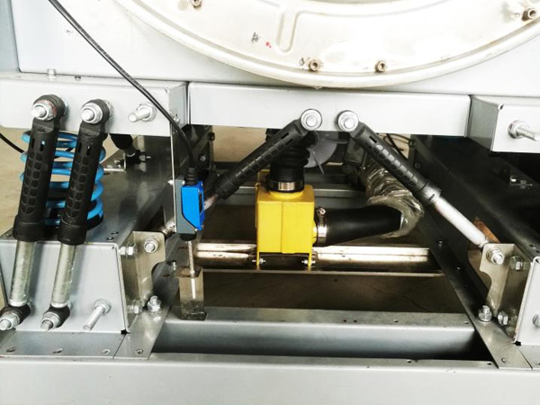 
		XGQP-SX系列上烘下洗一体机
	(图4)